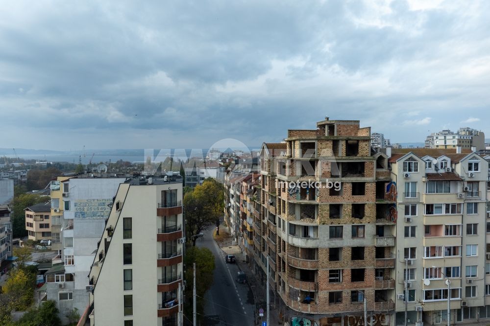 Продава 3-СТАЕН, гр. Варна, Операта, снимка 15 - Апартаменти - 54303554