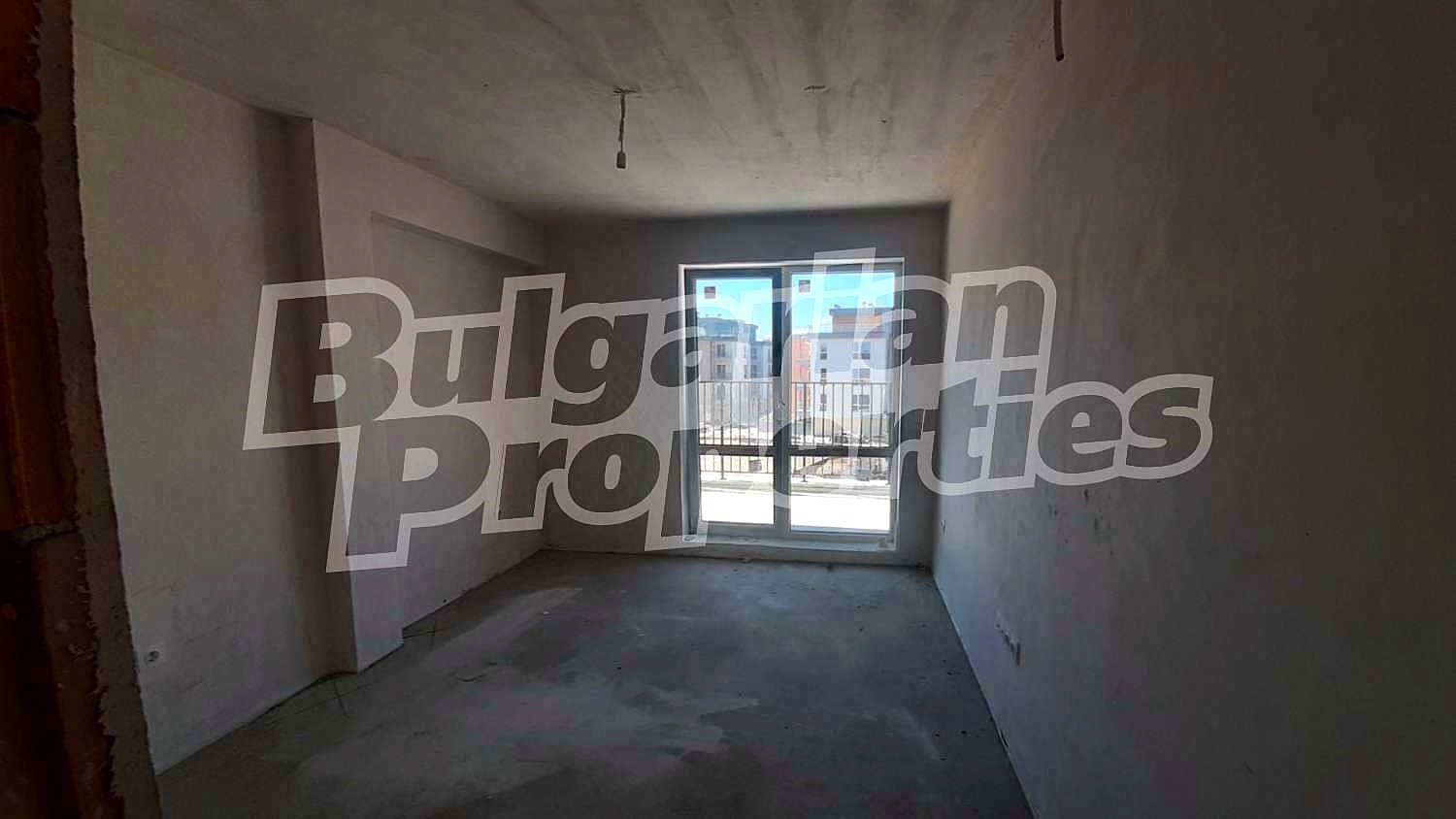 Продава 4-СТАЕН, гр. Варна, Виница, снимка 2 - Апартаменти - 51624762