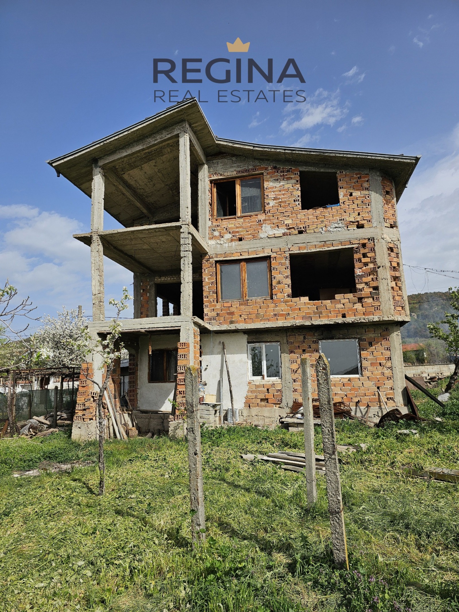 Продава КЪЩА, гр. Хисаря, област Пловдив, снимка 2 - Къщи - 45207765