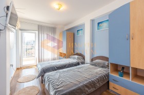 3 slaapkamers Tsentar, Varna 8