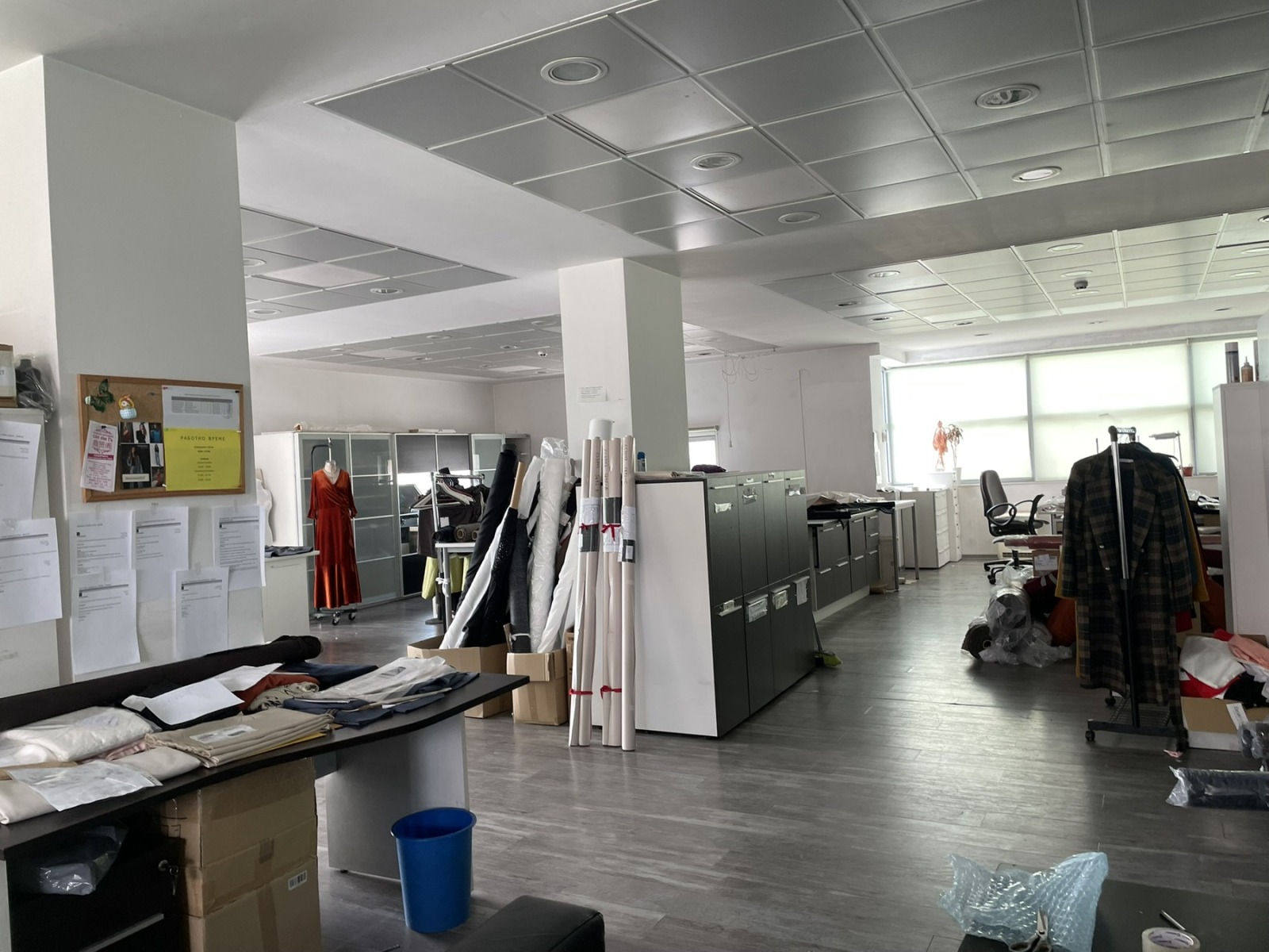 Продава ОФИС, гр. София, Левски Г, снимка 3 - Офиси - 55491518