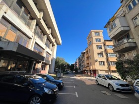 3 sovrum Zona B-19, Sofia