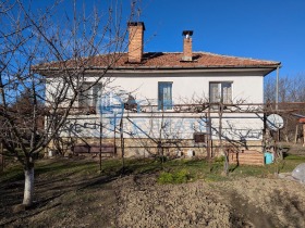 Huis Burja, regio Gabrovo