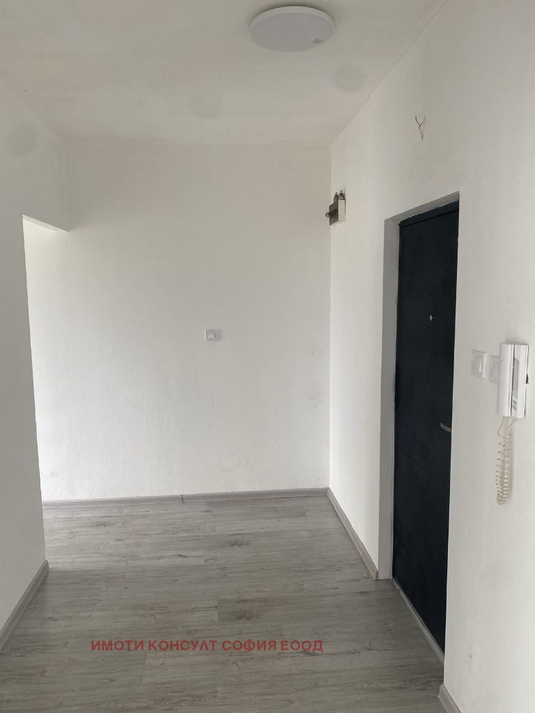Myytävänä  Studio Sofia , Krasna poljana 2 , 47 neliömetriä | 32297792 - kuva [5]