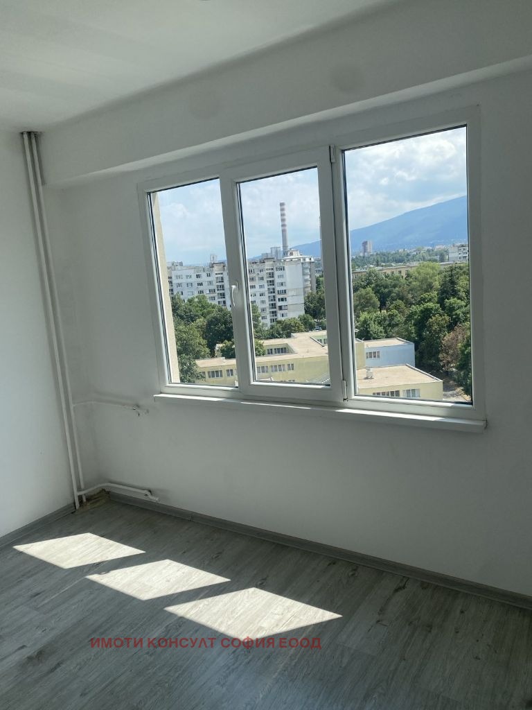 Myytävänä  Studio Sofia , Krasna poljana 2 , 47 neliömetriä | 32297792 - kuva [4]