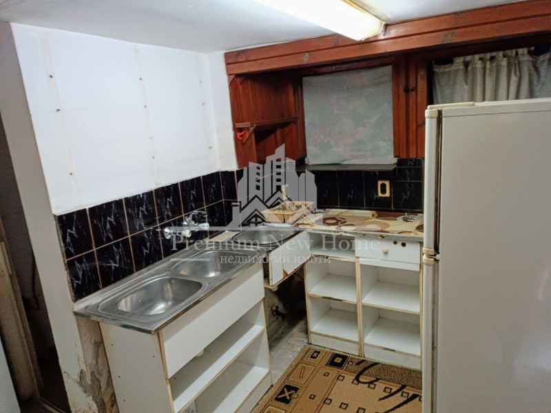 Продава КЪЩА, гр. Пловдив, Център, снимка 5 - Къщи - 47996053