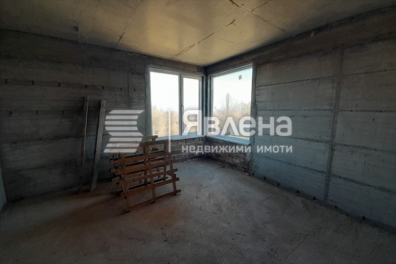 Продава КЪЩА, с. Марково, област Пловдив, снимка 6 - Къщи - 49093015