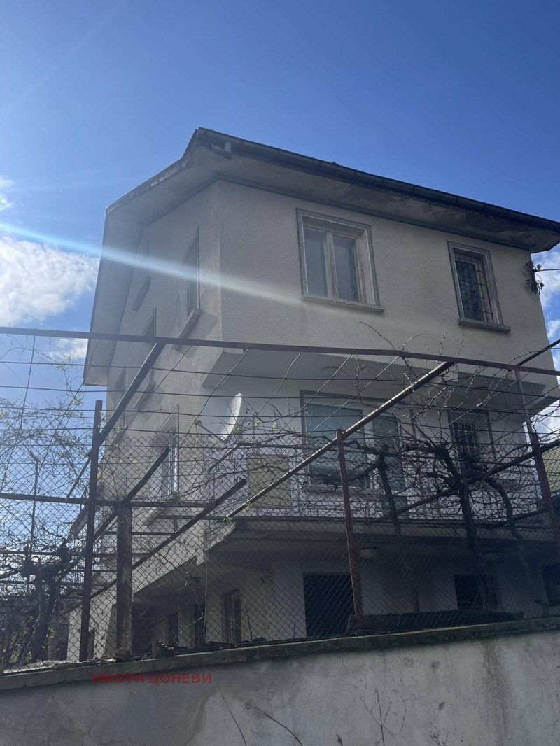 Προς πώληση  σπίτι περιοχή Στάρα Ζαγόρα , Κοναρε , 324 τ.μ | 35406226