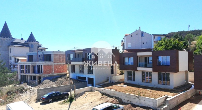 Продава КЪЩА, гр. Варна, м-т Акчелар, снимка 5 - Къщи - 52465126