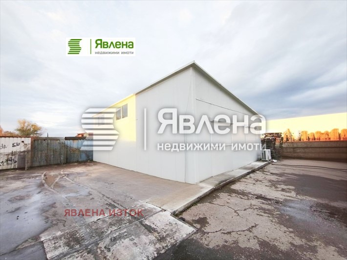 Продава ПРОМ. ПОМЕЩЕНИЕ, гр. София, Кремиковци, снимка 3 - Производствени сгради - 52498071