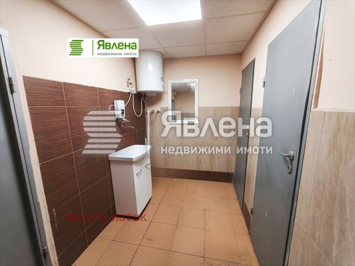 Продава ПРОМ. ПОМЕЩЕНИЕ, гр. София, Кремиковци, снимка 9 - Производствени сгради - 52498071