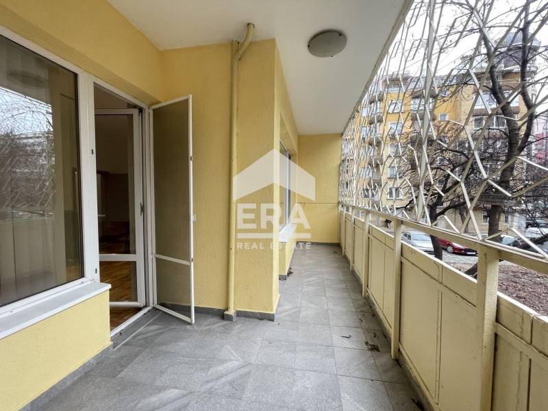 Продава 3-СТАЕН, гр. Варна, ВИНС-Червен площад, снимка 3 - Aпартаменти - 47102856