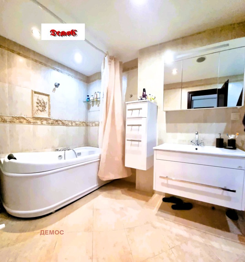 Продава МЕЗОНЕТ, гр. София, Зона Б-5, снимка 10 - Апартаменти - 53561624