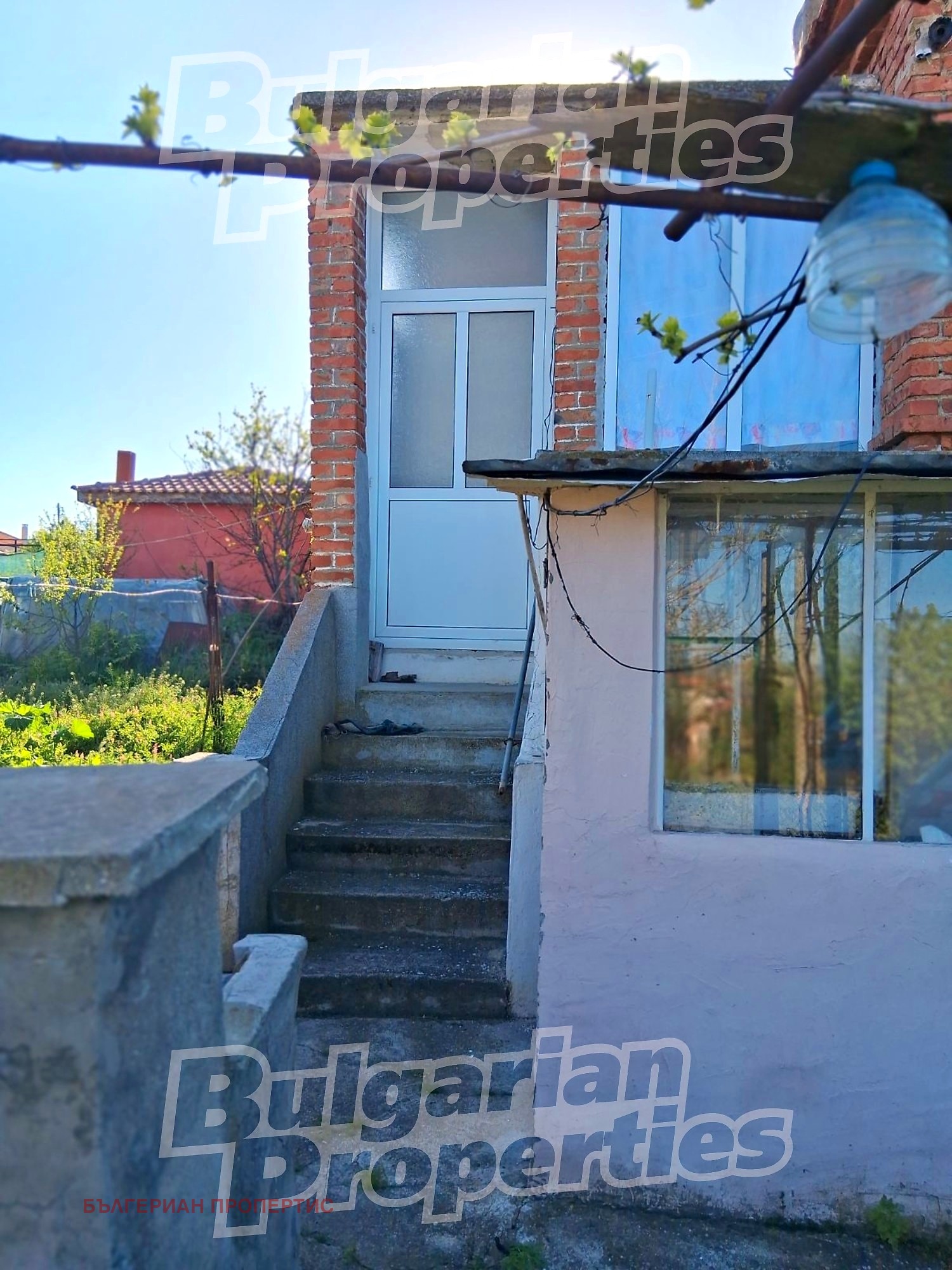 Продава КЪЩА, с. Пирне, област Бургас, снимка 2 - Къщи - 54460304