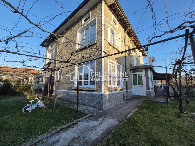 Продава КЪЩА в област Търговище, с. Васил Левски - 300 кв.м / 125 266.51 € » 245 000 лв., ГРЕАЙТ ХОУМ ЕООД