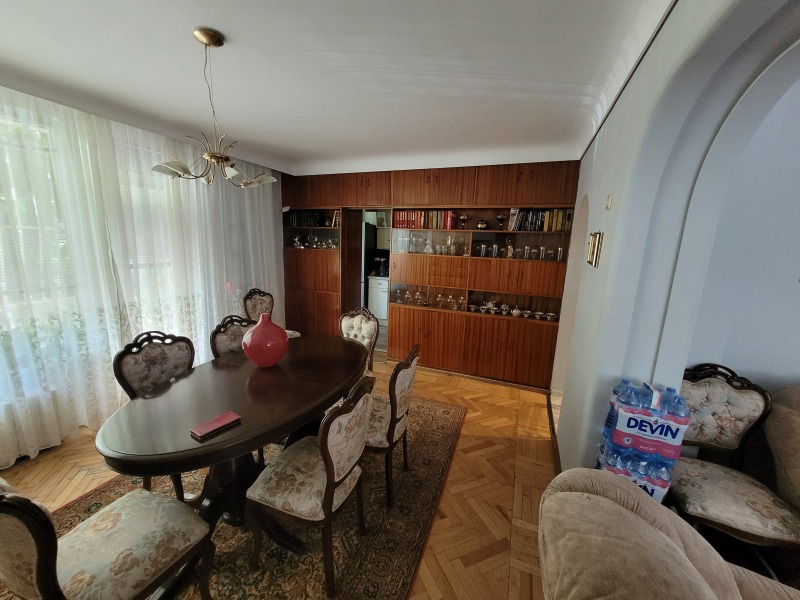 Продава  3-стаен град Плевен , Идеален център , 103 кв.м | 51013825 - изображение [10]