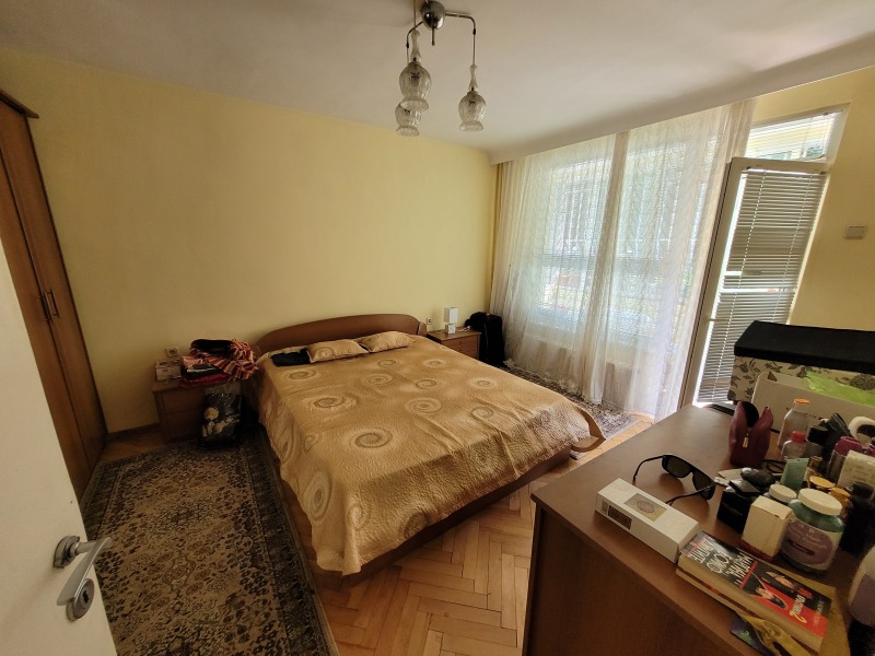 Продава  3-стаен град Плевен , Идеален център , 103 кв.м | 51013825 - изображение [3]