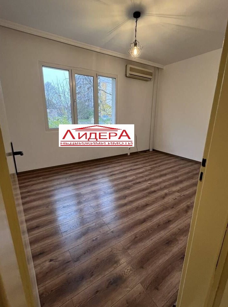 Продава 3-СТАЕН, гр. Пловдив, Кючук Париж