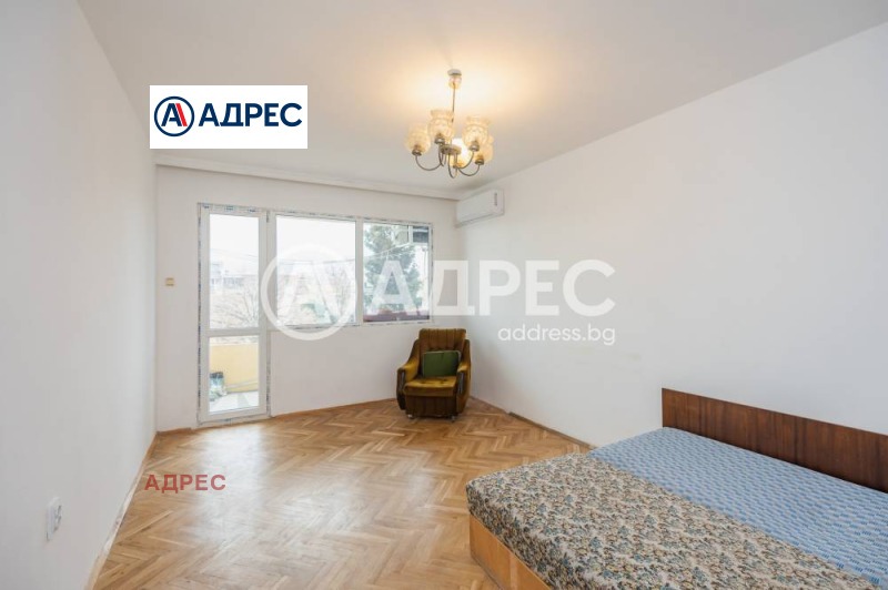 Продава 3-СТАЕН, гр. Варна, Базар Левски