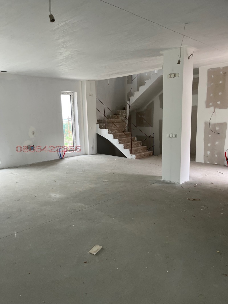 Til salg  Hus Sofia , Lozen , 286 kvm | 97405906 - billede [4]