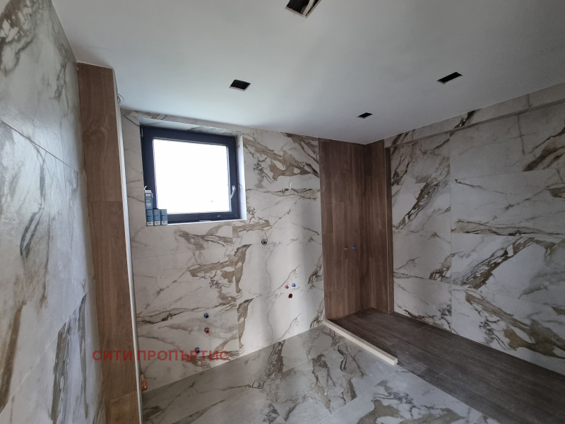 Продава КЪЩА, гр. Благоевград, Грамада, снимка 8 - Къщи - 53463905