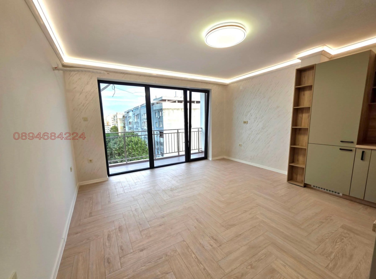 Продава 3-СТАЕН, гр. Варна, Лятно кино Тракия, снимка 2 - Апартаменти - 55355189