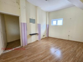 2 bedroom Tsentar, Varna 16