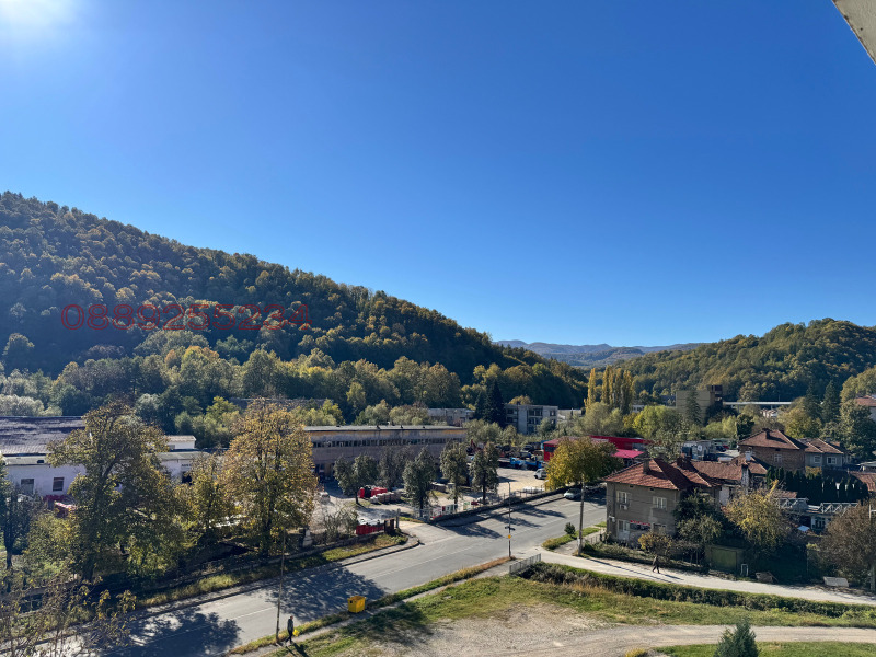 Продава 2-СТАЕН, гр. Габрово, Дядо Дянко, снимка 2 - Апартаменти - 52797179