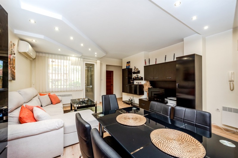 In vendita  2 camere da letto Sofia , Reduta , 85 mq | 53787738 - Immagine [2]