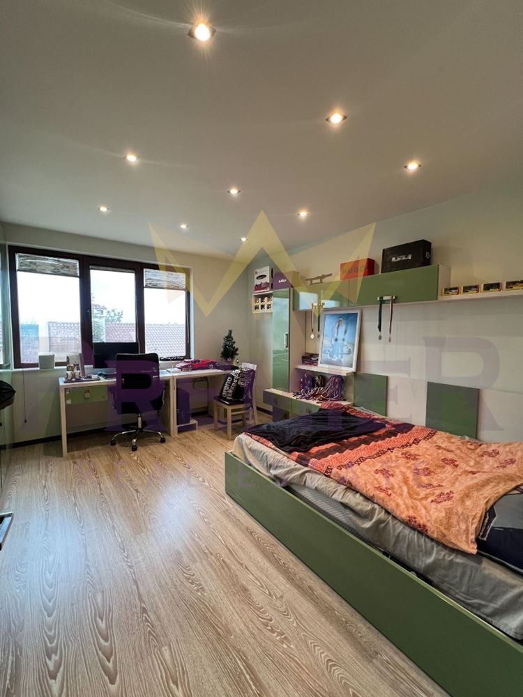 Продава  Къща, град Варна, Бриз •  369 900 EUR • ID 42417825 — holmes.bg - [1] 