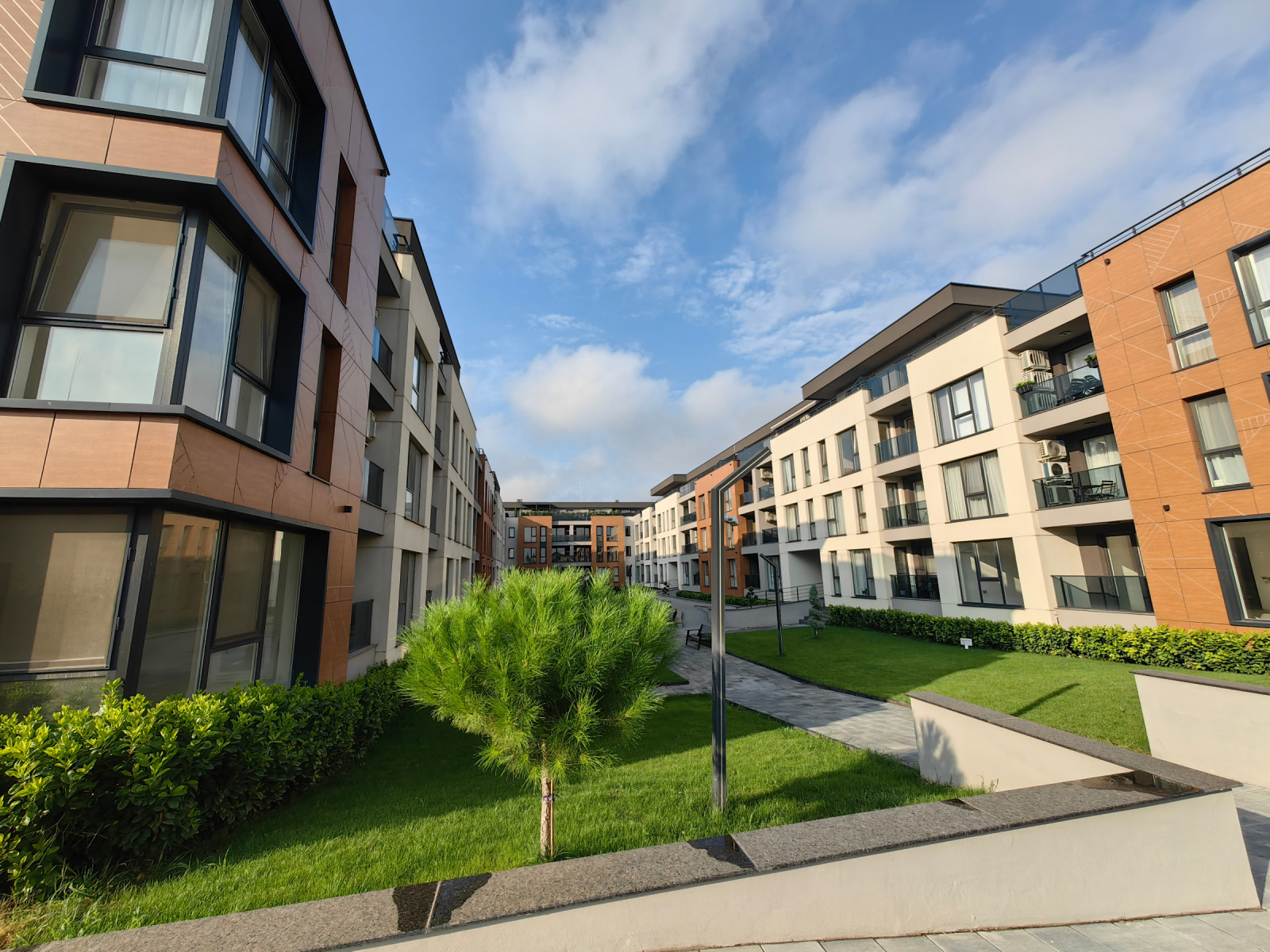 Продава 3-СТАЕН, гр. Пловдив, Остромила