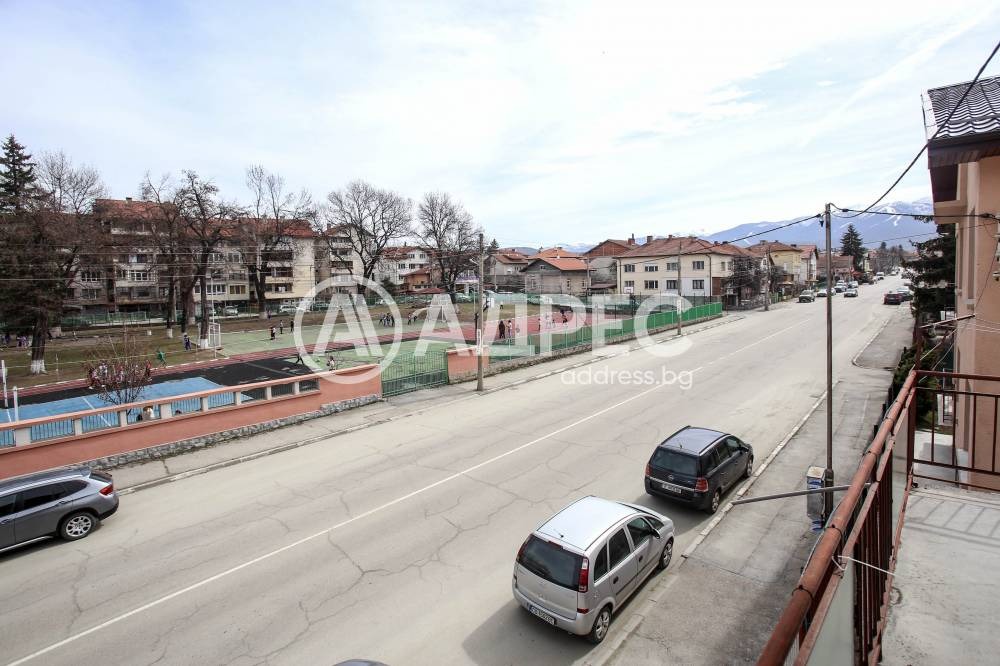 Продава ЕТАЖ ОТ КЪЩА, гр. Самоков, област София област, снимка 2 - Етаж от къща - 55541627