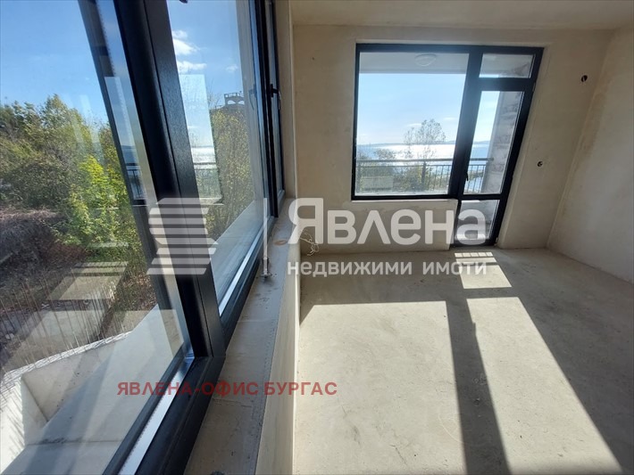 Продава  2-стаен, област Бургас, гр. Поморие •  131 088 EUR • ID 84584319 — holmes.bg - [1] 