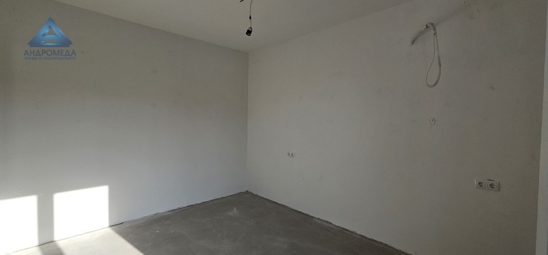 Te koop  2 slaapkamers Pleven , 9-ti kvartal , 119 m² | 86526614 - afbeelding [16]