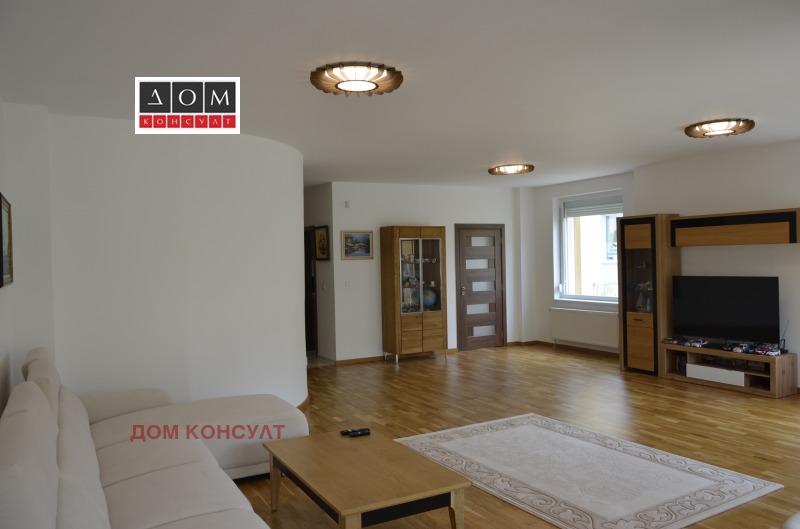 Zu verkaufen  Haus Sofia , Manastirski liwadi , 304 qm | 90114900 - Bild [3]