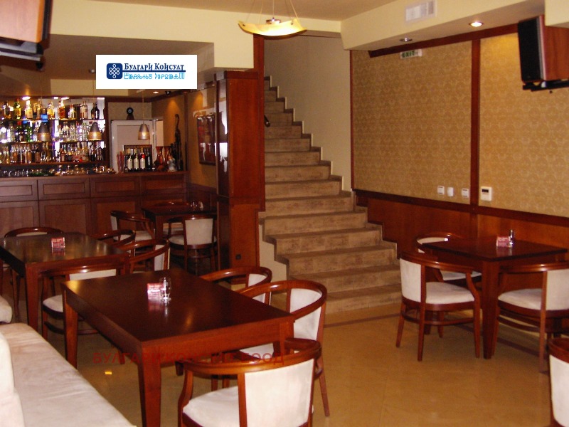 In vendita  Bar; Caffetteria Kiustendil , Tsentar , 308 mq | 88634758 - Immagine [2]
