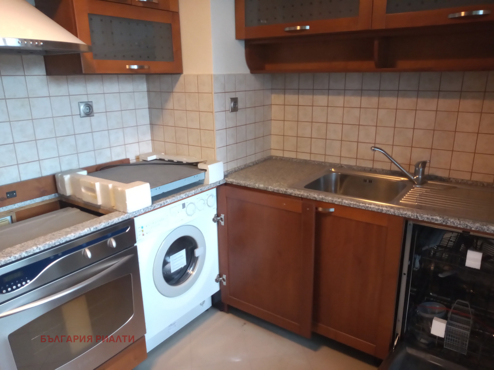 Продава 3-СТАЕН, гр. София, Красна поляна 3, снимка 2 - Апартаменти - 54630108
