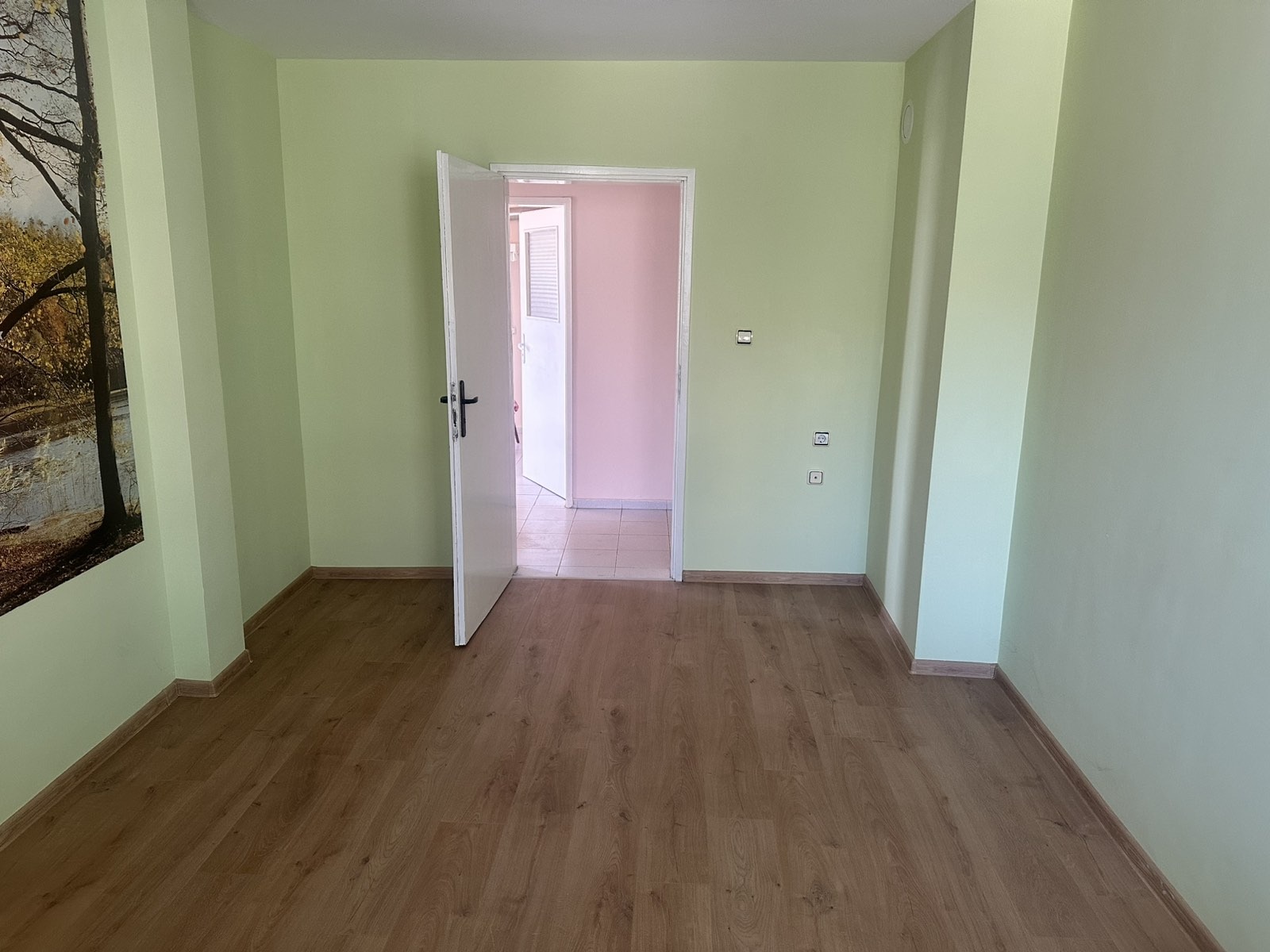 Продава МНОГОСТАЕН, гр. Кърджали, Център, снимка 13 - Апартаменти - 54937312