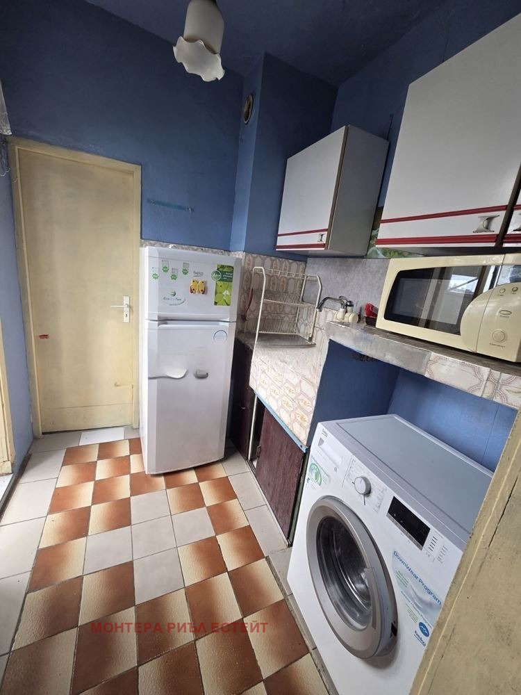 Продава 3-СТАЕН, гр. Варна, Трошево