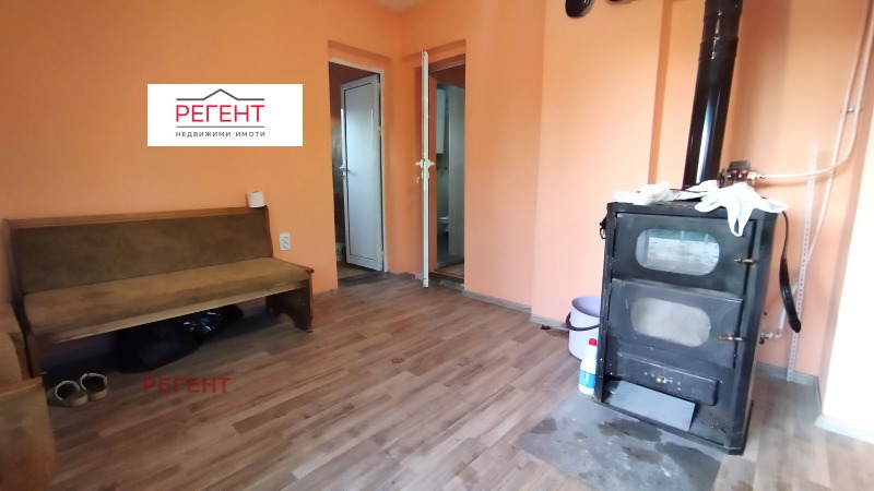 Продава КЪЩА, с. Соколово, област Габрово, снимка 5 - Къщи - 52456668