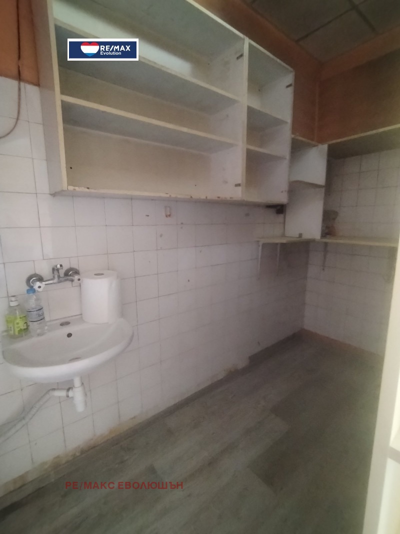 Продава  Магазин град Разград , Център , 20 кв.м | 86357199 - изображение [8]