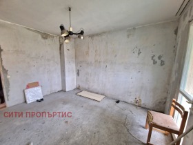 Продажба на двустайни апартаменти в град Благоевград - изображение 1 