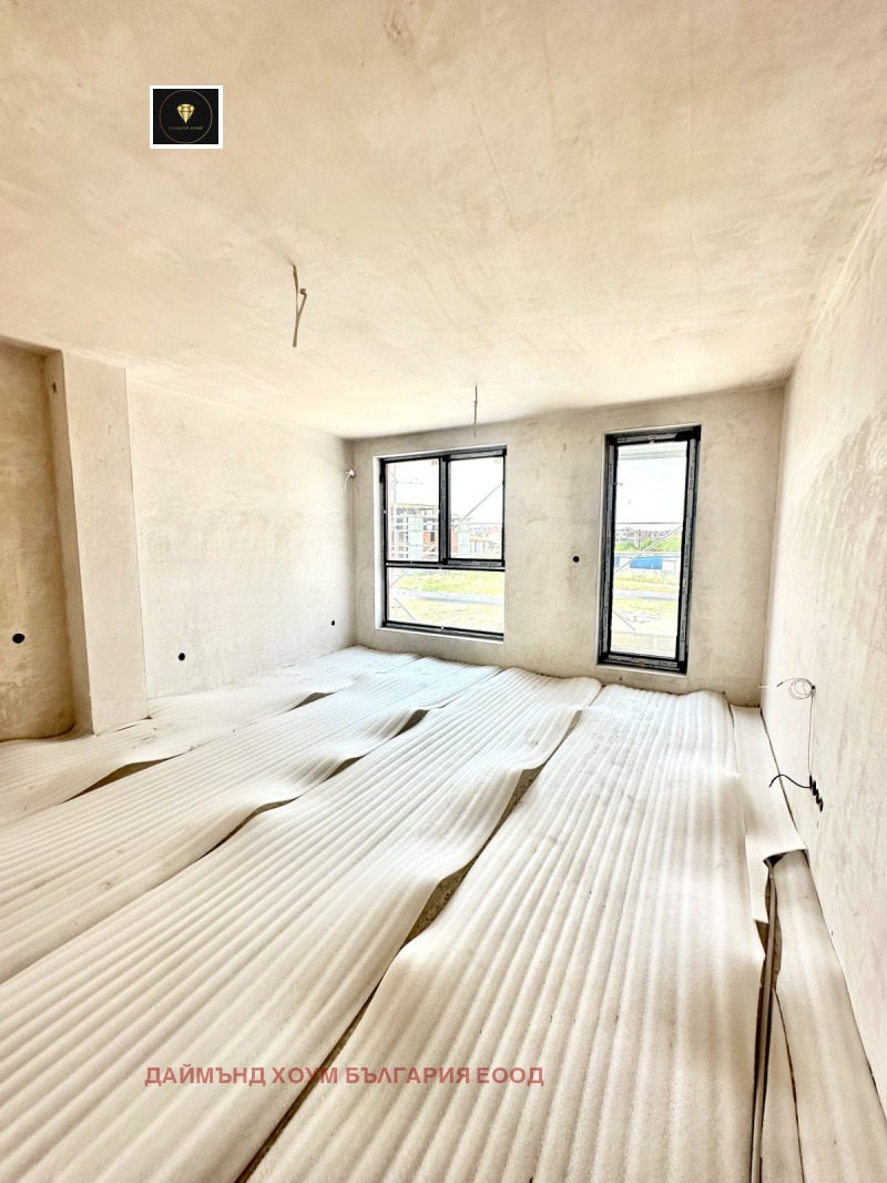 Продава  2-стаен, град Пловдив, Остромила •  106 000 EUR • ID 29551026 — holmes.bg - [1] 