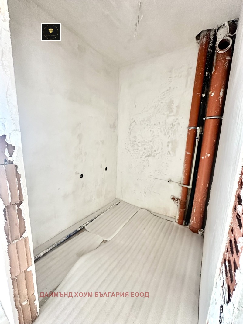 En venta  1 dormitorio Plovdiv , Ostromila , 76 metros cuadrados | 10985536 - imagen [6]