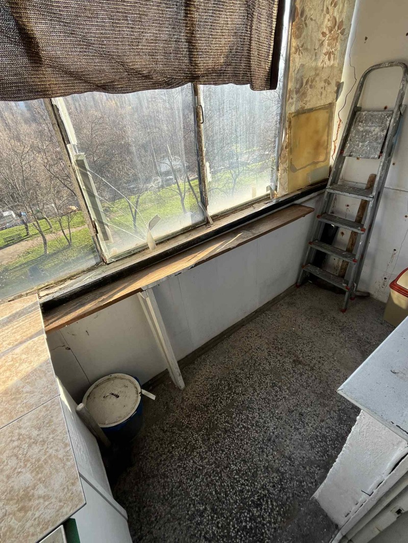 Продава 3-СТАЕН, гр. София, Мусагеница, снимка 2 - Апартаменти - 52732862