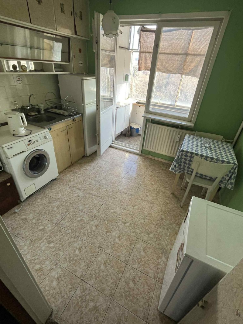 Продава 3-СТАЕН, гр. София, Мусагеница