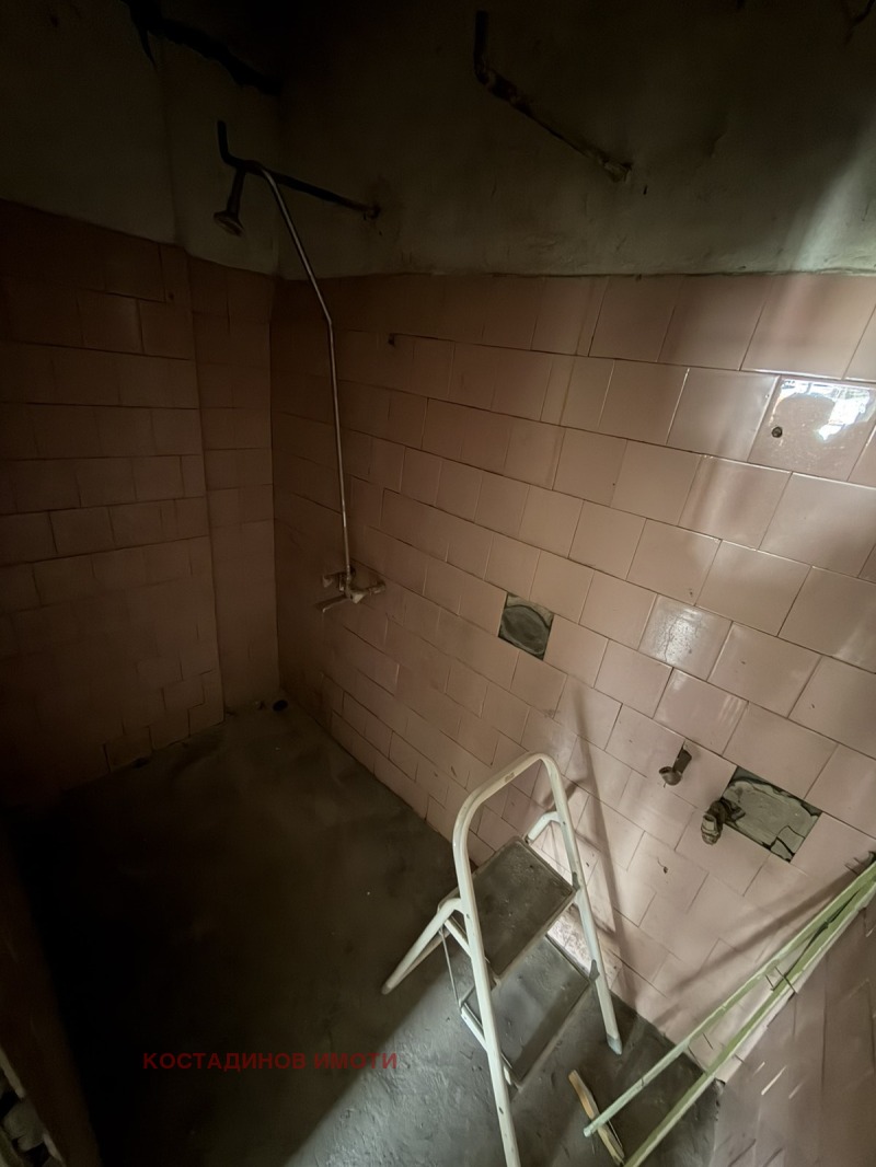 Продава КЪЩА, с. Поройна, област Пловдив, снимка 3 - Къщи - 53559482