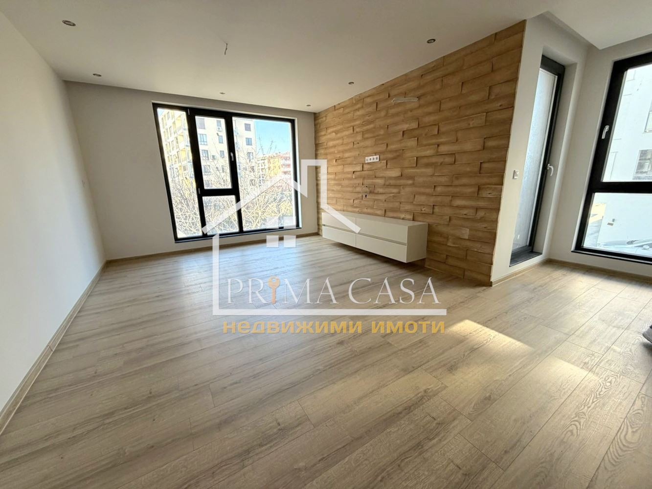 Продава 2-СТАЕН, гр. Пловдив, Остромила, снимка 2 - Апартаменти - 53702241
