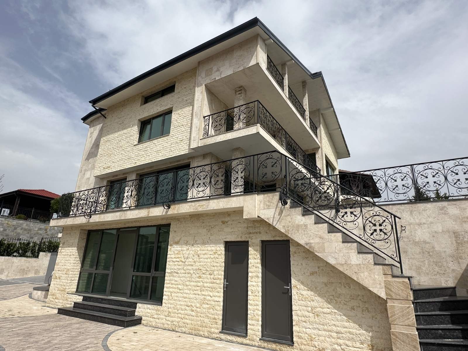 Продава КЪЩА, с. Брош, област Кърджали, снимка 3 - Къщи - 54226179