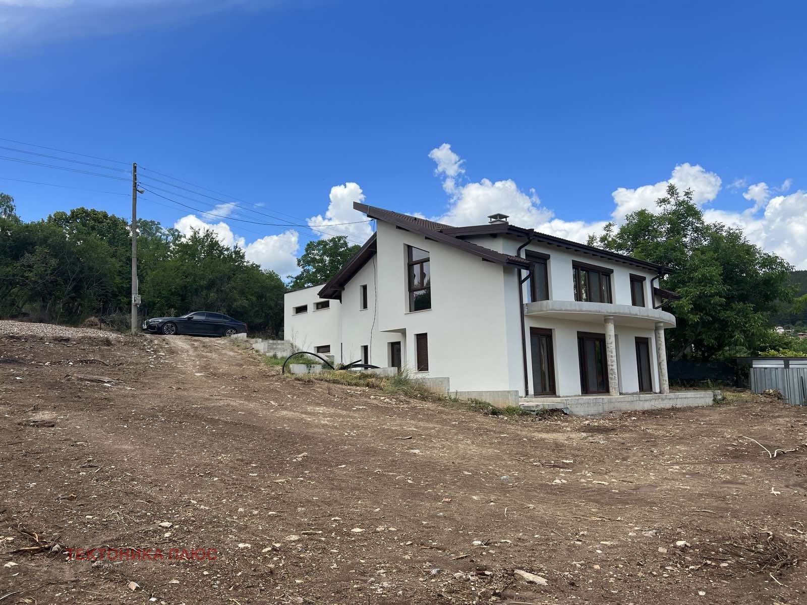 Продава КЪЩА, гр. София, с. Лозен, снимка 4 - Къщи - 55135535